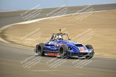 media/Jan-26-2025-CalClub SCCA (Sun) [[cfcea7df88]]/Group 7/Race/